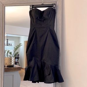 Guess by Marciano, 0, sweetheart mermaid mini dress, structured & gorgeous!!